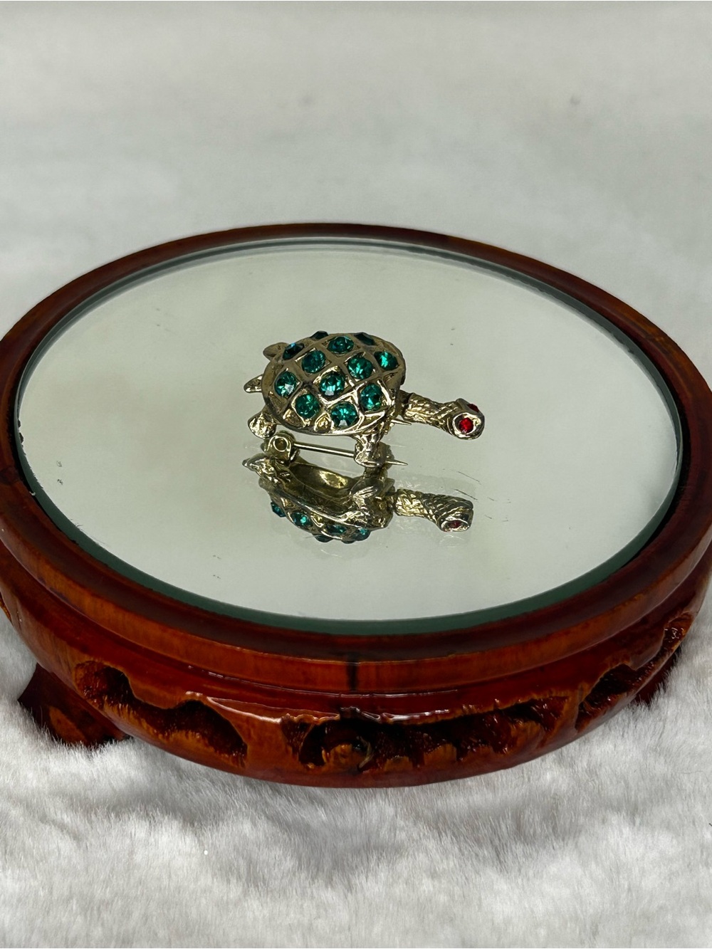 VINTAGE TURTLE BROOCH